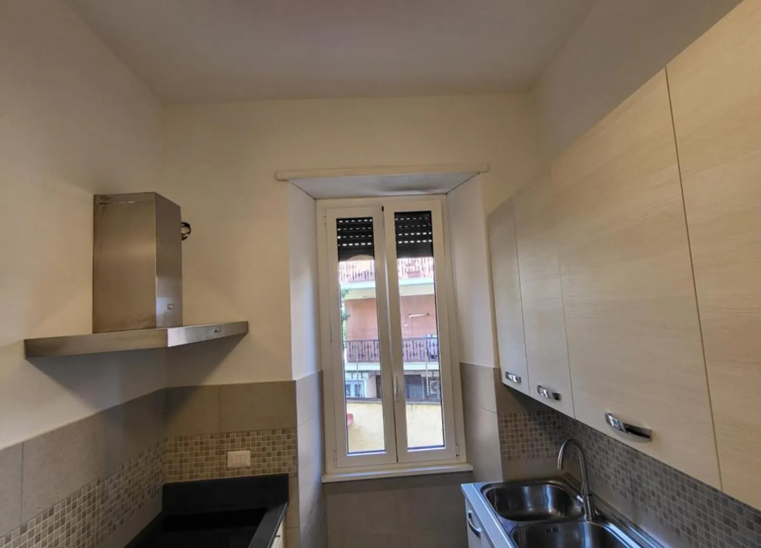 Dream House Re Di Roma - 50Mt To Metro Station, Central Position, 4Pax, 2Bdr Rome