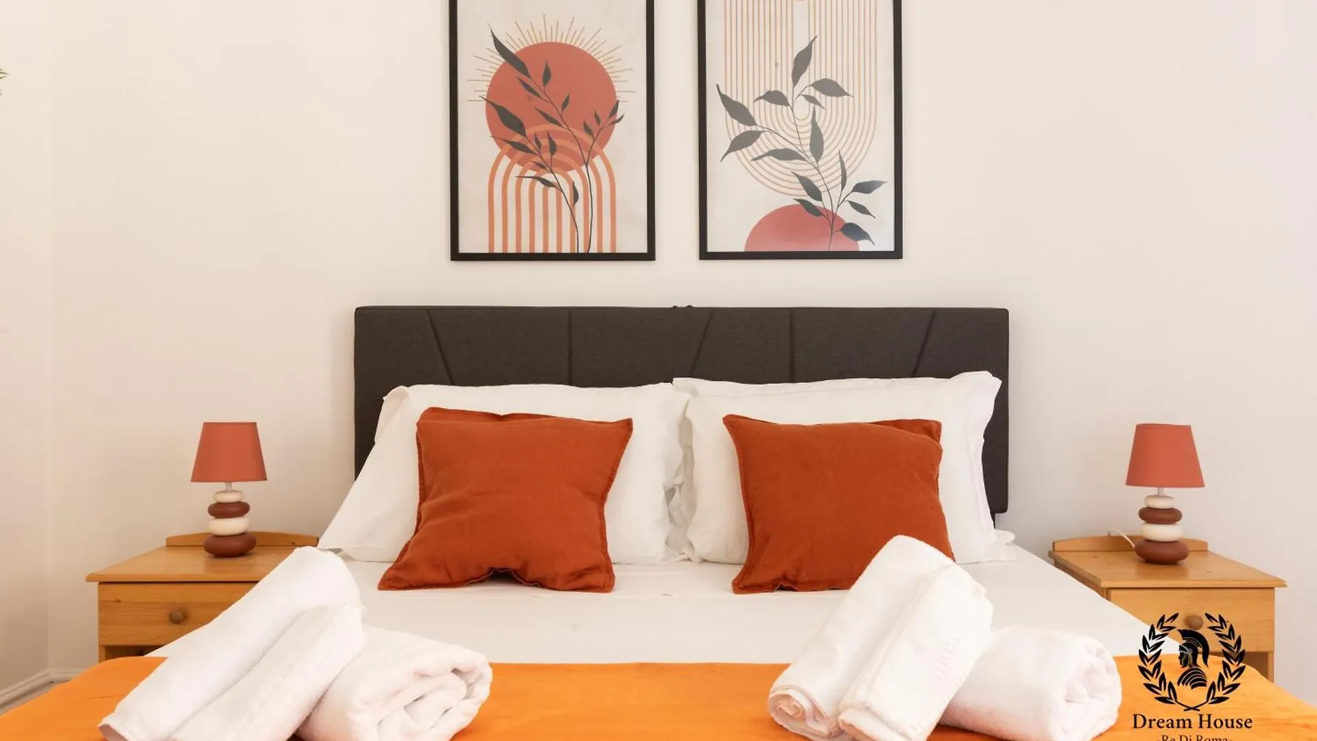 Dream House Re Di Roma - 50Mt To Metro Station, Central Position, 4Pax, 2Bdr 0*, Rome