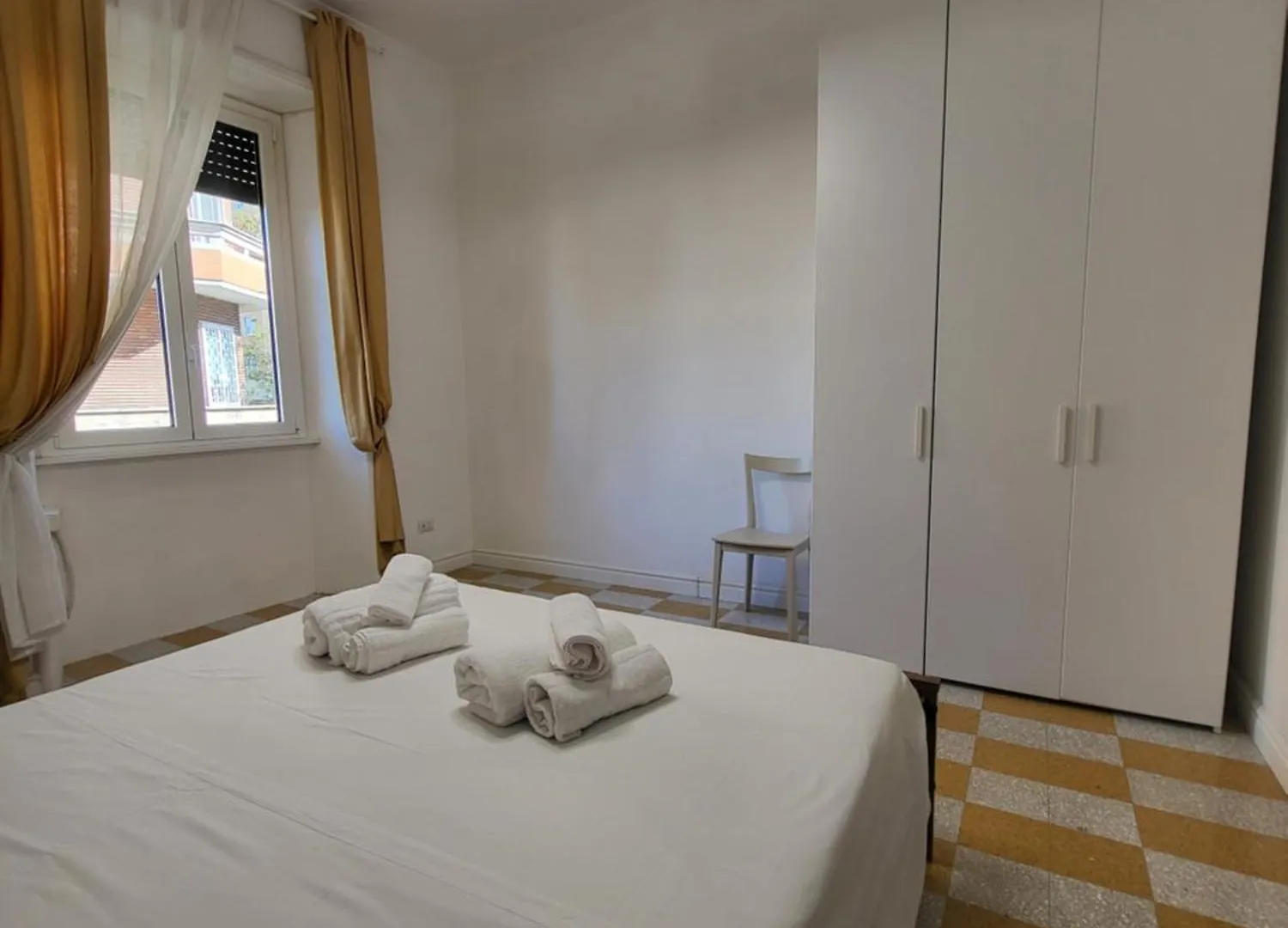 Dream House Re Di Roma - 50Mt To Metro Station, Central Position, 4Pax, 2Bdr Apartment Rome